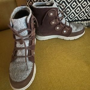 Sorel womens winter boots